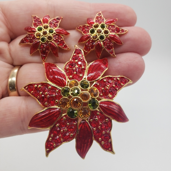 Christopher Radko Poinsettia Earrings/Brooch set - Picture 12 of 16